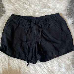 Women’s black linen shorts 4
